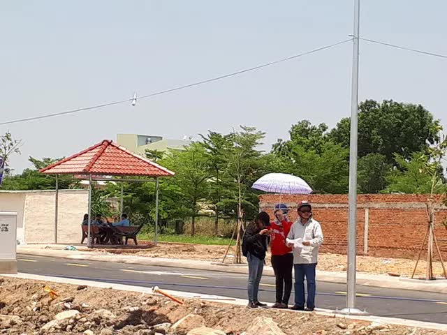 Sốt đất “hạ nhiệt”: Giá bất động sản cắm đầu lao dốc? - Ảnh 2. Sốt đất “hạ nhiệt”: Giá bất động sản cắm đầu lao dốc? - Ảnh 2.