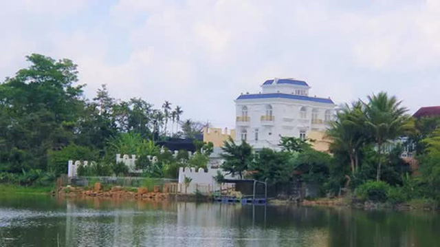 Biệt thự khủng, phân lô bán nền ở TP Bảo Lộc: Chưa xử lý dứt điểm - Ảnh 1. Biệt thự khủng, phân lô bán nền ở TP Bảo Lộc: Chưa xử lý dứt điểm - Ảnh 1.
