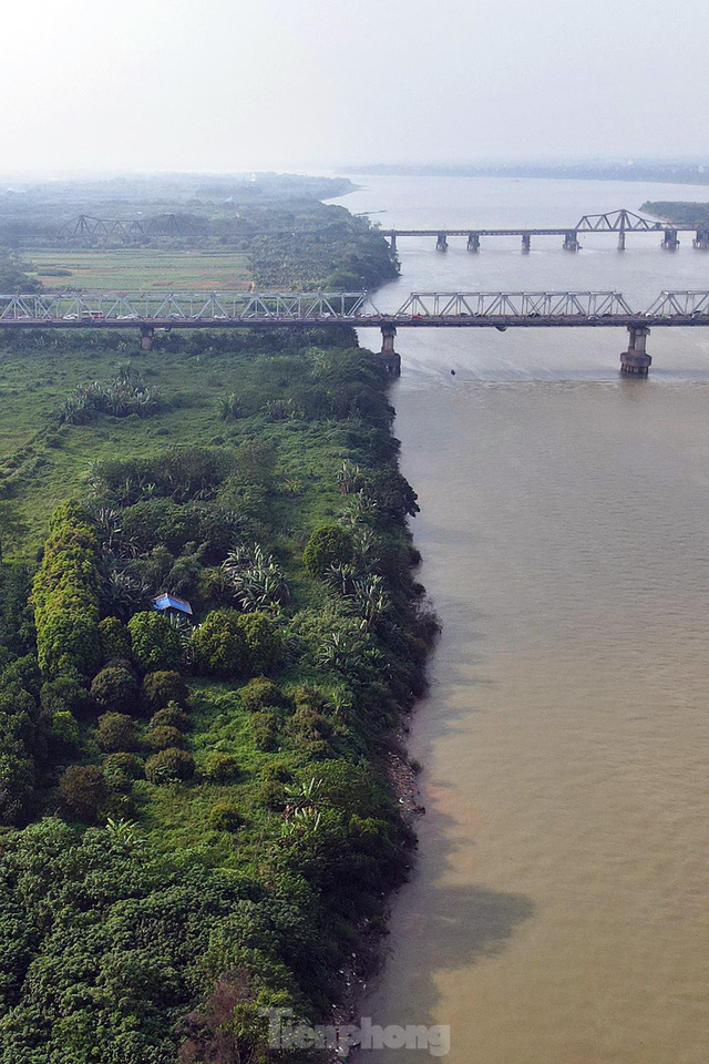 Cận cảnh những lô đất đắc địa nằm trong quy hoạch sông Hồng - Ảnh 3. Cận cảnh những lô đất đắc địa nằm trong quy hoạch sông Hồng - Ảnh 3.