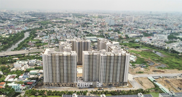 2 khu vực ven trung tâm Sài Gòn có giá BĐS tăng chóng mặt - Ảnh 2. 2 khu vực ven trung tâm Sài Gòn có giá BĐS tăng chóng mặt - Ảnh 2.