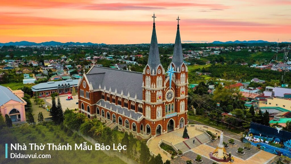 12 ĐỊA ĐIỂM DU LỊCH NỔI TIẾNG TẠI BẢO LỘC-BẤT ĐỘNG SẢN BẢO LỘC THU HÚT NHÀ ĐẦU TƯ NGHỈ DƯỠNG 10 12 ĐỊA ĐIỂM DU LỊCH NỔI TIẾNG TẠI BẢO LỘC-BẤT ĐỘNG SẢN BẢO LỘC THU HÚT NHÀ ĐẦU TƯ NGHỈ DƯỠNG