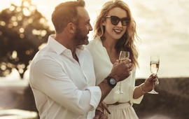 Bộ sưu tập của giới siêu giàu: Thời trang xa xỉ đến BĐS trăm tỷ