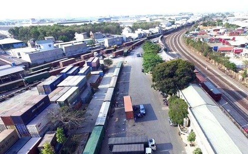 Nhà nhỏ trong ngõ tại Hà Nội bất ngờ tăng giá