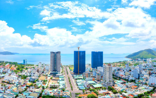 Chủ đầu tư đứng sau bộ đôi toà tháp hút khách tại Quảng Ninh