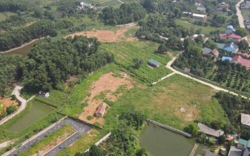 Sốt đất trên... mạng xã hội