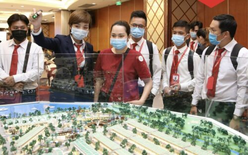 Đầu tư căn hộ VINA2, nguồn khách lưu trú đến từ đâu?