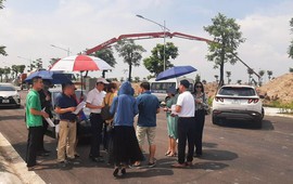 Nghịch lý nhà đầu tư bất động sản vẫn liều mình “lướt sóng” trong lúc thị trường hạ nhiệt