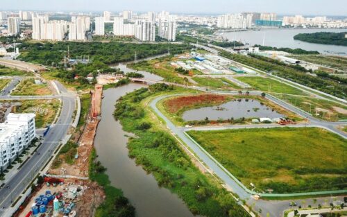 Góp ý Luật Kinh doanh bất động sản sửa đổi: Chồng chéo chuyển nhượng dự án