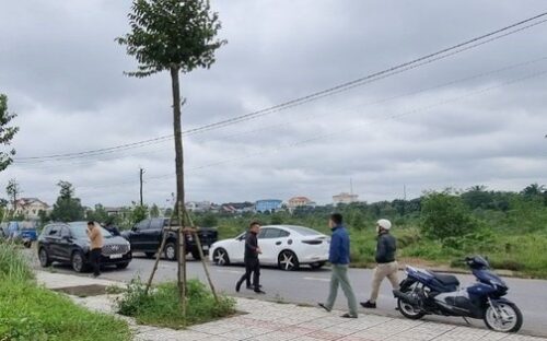 Khách mua hờ hững với đất nền nhưng giá rao bán không giảm