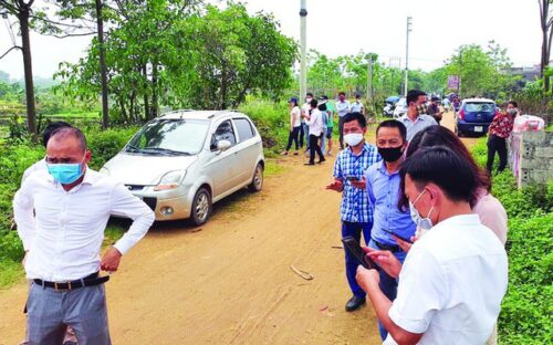 Nhà đầu tư “chán” đất nền?