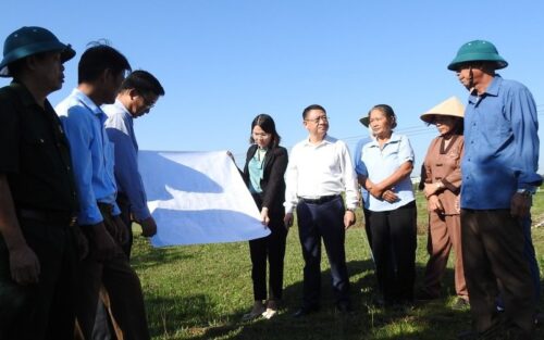 Huyện Mê Linh di dời nhiều phần mộ phục vụ giải phóng mặt bằng đường Vành đai 4