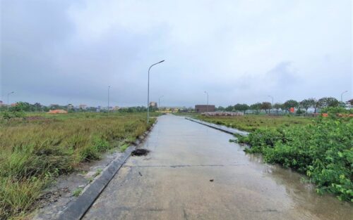 Nhà đầu tư vốn "khoẻ" vẫn đi "săn" đất đấu giá