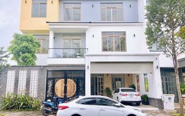 “Mánh” kiếm tiền của nhà đầu tư: Thuê nhà thô rồi tu sửa chia nhỏ cho thuê lại với giá 5-8 triệu đồng/phòng 10 “Mánh” kiếm tiền của nhà đầu tư: Thuê nhà thô rồi tu sửa chia nhỏ cho thuê lại với giá 5-8 triệu đồng/phòng