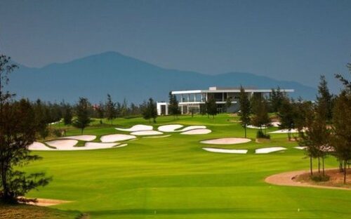 Sân golf Đầm Vạc ‘nóng’ sau vụ bắt bạc, lộ diện chủ đầu tư cùng khoản nợ xấu 9 Sân golf Đầm Vạc ‘nóng’ sau vụ bắt bạc, lộ diện chủ đầu tư cùng khoản nợ xấu