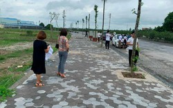 Xếp hàng bốc thăm mua nhà xã hội ở Hà Nội: Chen chân vì quá ít dự án mở bán