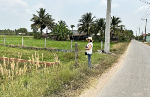 Nhà đầu tư ôm nhiều bất động sản: “Tôi phải bán bất động sản ở gần, gồng đất ở xa” 8 Nhà đầu tư ôm nhiều bất động sản: “Tôi phải bán bất động sản ở gần, gồng đất ở xa”