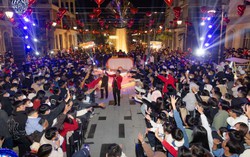 Khách hàng tấp nập “xuống tiền” mua căn hộ tại phía Đông Thủ đô