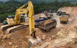 Nhóm cựu cán bộ móc nối làm giả sổ đỏ để lừa đảo hàng chục tỷ đồng