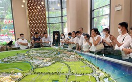 “Thị trường bất động sản hiện nay vẫn còn rất khó khăn, nhưng mức độ có xu thế giảm dần theo thời gian”