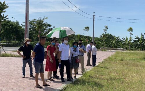 Lãi suất xuống thấp nhất lịch sử, lộ những khu vực nhà đầu tư “tay to” đang âm thầm đi "săn" bất động sản giá "hời"