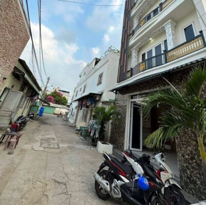 “Soi” giá nhà ngõ hẻm tại Tp.Thủ Đức (Tp.HCM) cận Tết