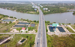 “Động tĩnh” mới đất nền tỉnh phía Nam