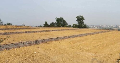 'Nóng' đấu giá đất ở vùng ven Hà Nội