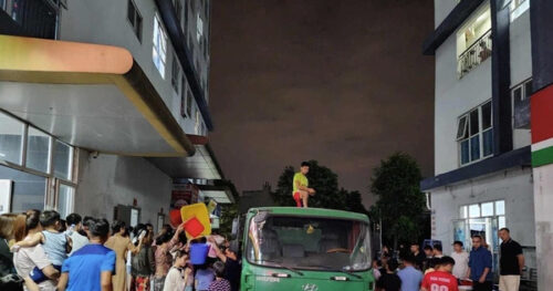 Hà Nội: Chấm dứt hợp đồng cung cấp nước tại KĐT Thanh Hà 9 Hà Nội: Chấm dứt hợp đồng cung cấp nước tại KĐT Thanh Hà