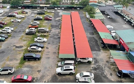 Nhiều ô đất dự án xây trường học bị biến thành bãi xe ở phường Hoàng Liệt 9 Nhiều ô đất dự án xây trường học bị biến thành bãi xe ở phường Hoàng Liệt