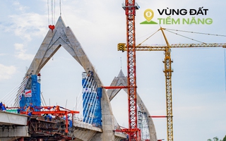 Ngắm cây cầu dây văng hình búp sen ở Nam Định, trị giá 1.200 tỷ, chuẩn bị được thông xe trong vài tháng tới 6 Ngắm cây cầu dây văng hình búp sen ở Nam Định, trị giá 1.200 tỷ, chuẩn bị được thông xe trong vài tháng tới