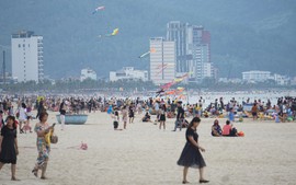 Đón gần nửa triệu lượt khách du lịch dịp Tết Nguyên đán, thị trường bất động sản nghỉ dưỡng Đà Nẵng liệu "đổi chiều" trong năm 2025?