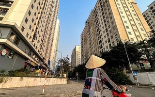 "Người thu nhập thấp nên tranh thủ mua nhà xa trung tâm khoảng 15-20km ở thời điểm hiện tại"