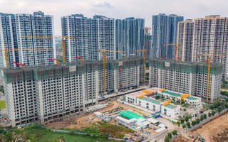 Hà Nội: Hàng chục nghìn căn hộ sắp đổ bộ ra thị trường tưởng sẽ làm hạ cơn sốt chung cư nhưng thực tế nhà giàu cũng "khóc" khi nhìn mức giá