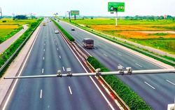 Đấu giá đất 'vàng' thu hơn 1.800 tỷ tại Hà Nội: 'Lộ' lý do chỉ 2 đơn vị tham gia và được áp theo bảng giá cũ