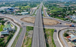 Giải toả trắng gần 400 hộ dân Hóc Môn để mở rộng Quốc lộ 22