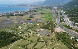 Cận cảnh hầm chui ở nút giao lớn nhất TPHCM trước ngày thông xe